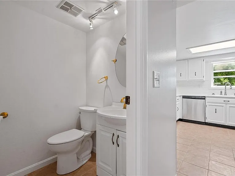 5420 Split Rock Dr — Photo 21
