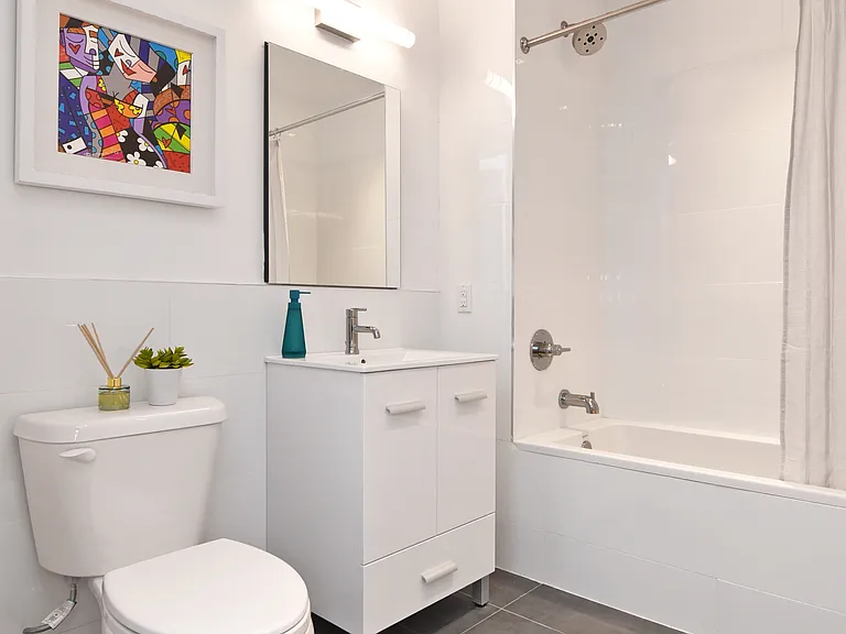 91 Attorney St #8D — Photo 4