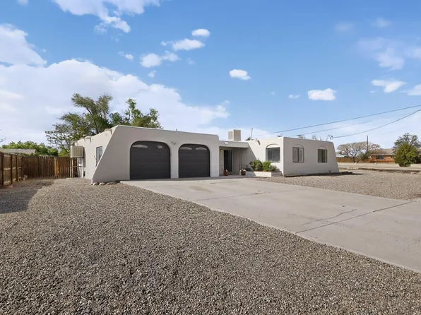 1401 35th Cir SE, Rio Rancho, NM 87124