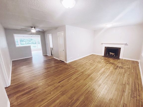 2nd image of 5703 E 141st St