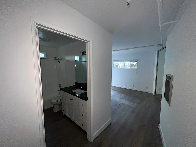 3317 Bagley Ave #1 — Photo 14