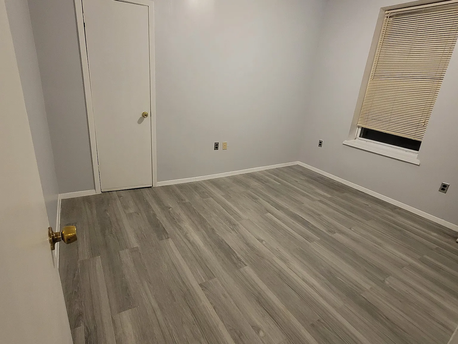 2 bed, $2,400 — Photo 4