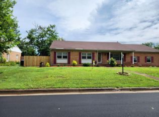925 Edwin Dr, Virginia Beach, VA 23464