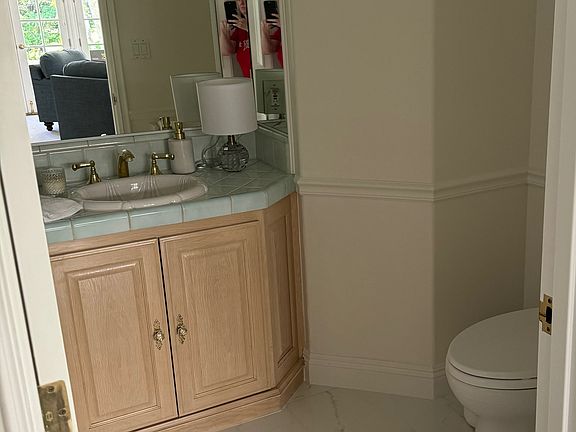 2nd image of 3801 Weatherly Cir