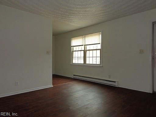 4th image of 9611 1st Bay St APT 2