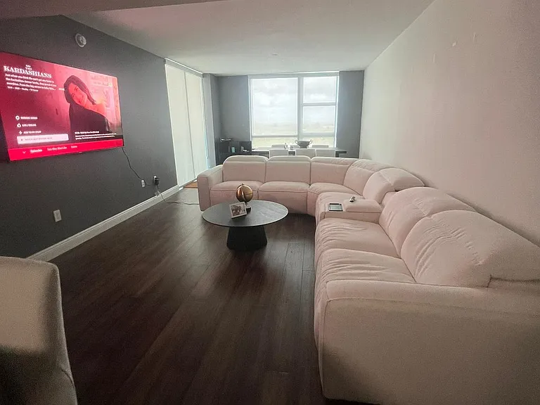 2641 N Flamingo Rd #1501N — Photo 13