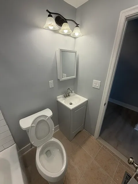 2 bed, 650 sqft, $1,450 — Photo 3