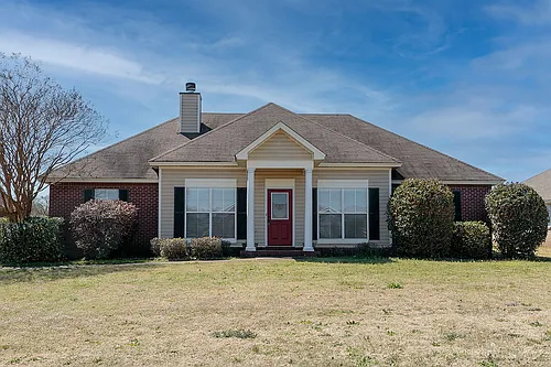 825 Bluegrass Dr Photo 1