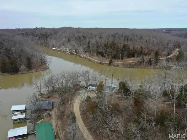 6758 Northshore Dr, Fulton, MO 65251