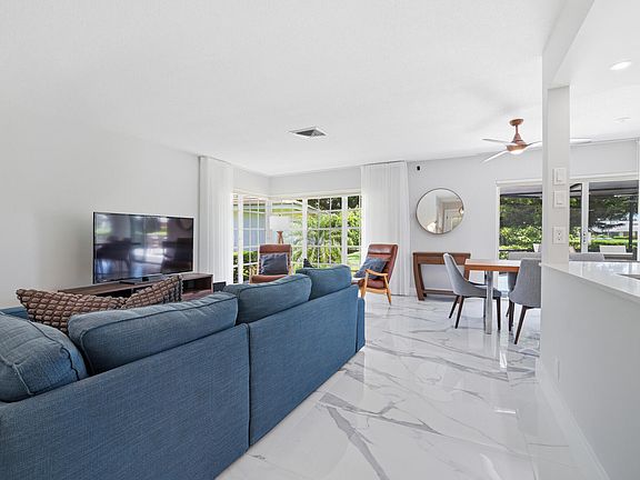 4th image of 103 Villa Circle