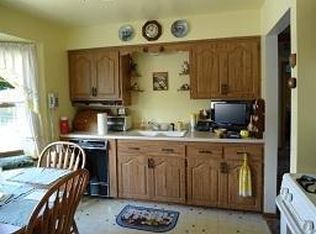 1834 Wedgewood Dr, Racine, WI 53402