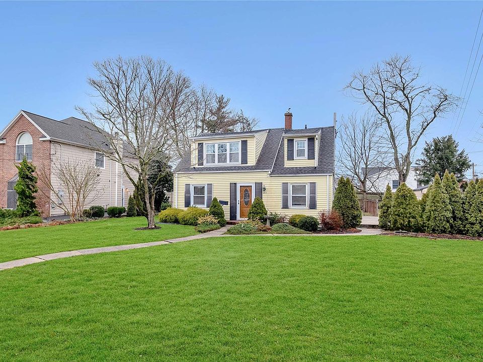 1st image of 203 Fairfield Avenue