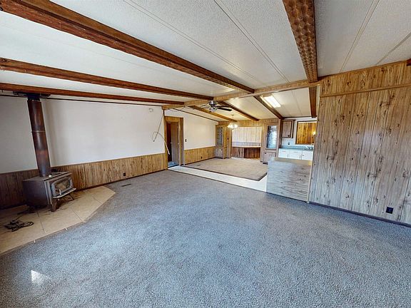 2nd image of 570 Arrowhead Dr NW