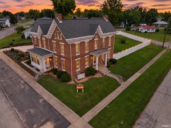 501 E Main St, Loogootee, IN 47553