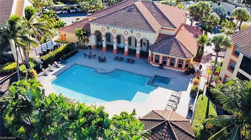 1st image of 7915 Preserve Cir
