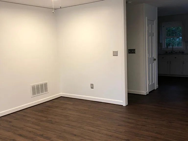 608 University Rdg #2B — Photo 3