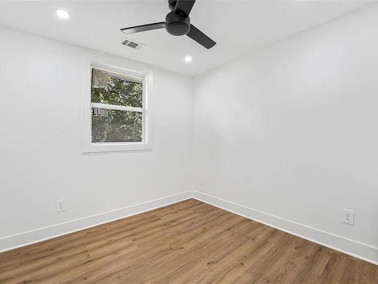 2353 Clarissa Dr NW — Photo 42
