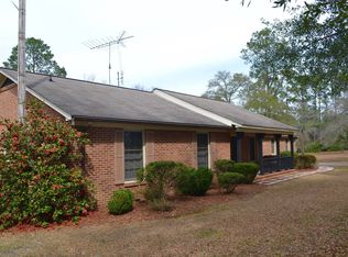 480 Four Mile Loop, Cheraw, SC 29520