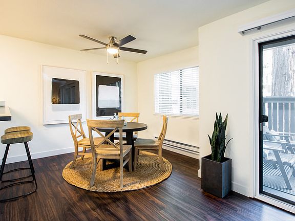 3rd image of 2200 Monroe St #1511