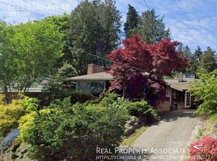 6215 53rd Ave NE, Seattle, WA 98115
