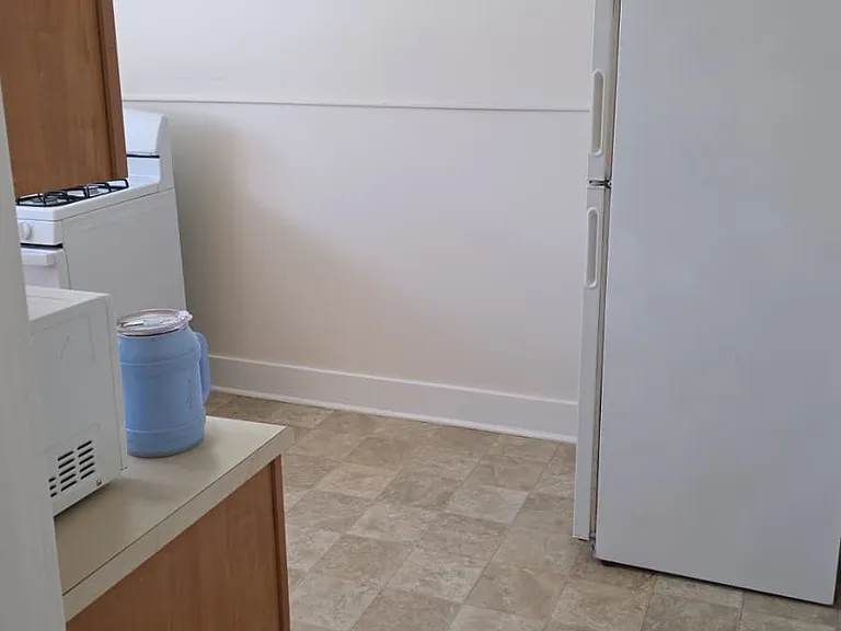 182 Elm St #1 — Photo 7