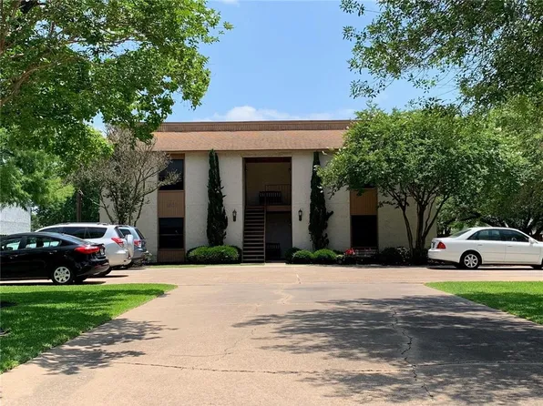 1500 Oakdale Cir APT B, College Station, TX 77840