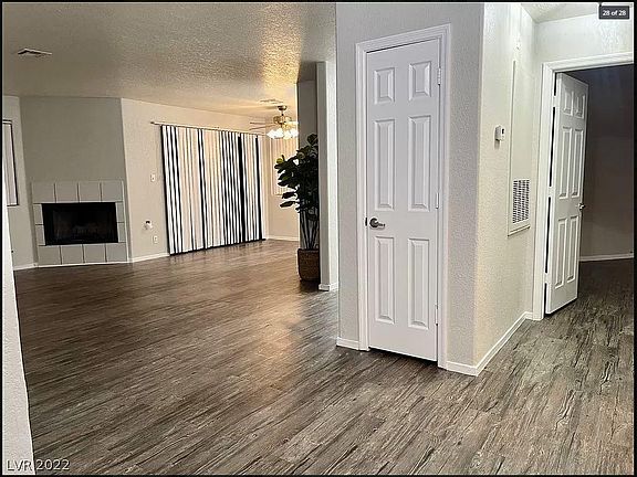3rd image of 5052 S Rainbow Blvd Unit 102