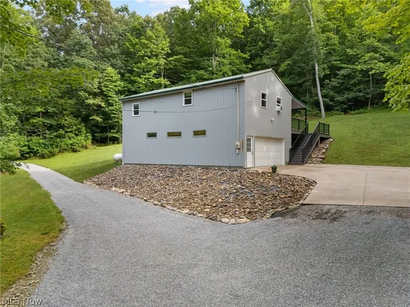 12991 Township Road 21, Glenmont, OH 44628