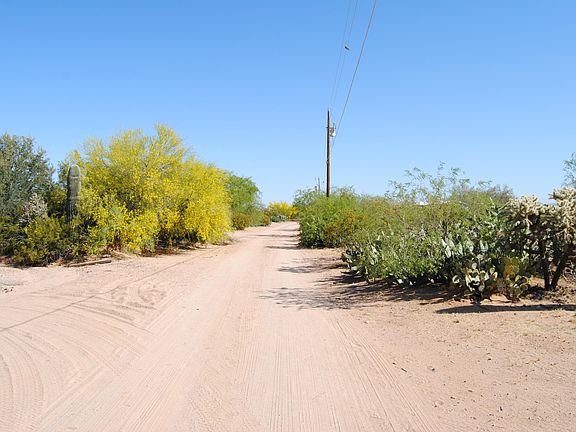 5th image of 11426 W Desert Wren Dr
