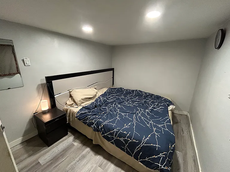 255 Manhattan Ave — Photo 5