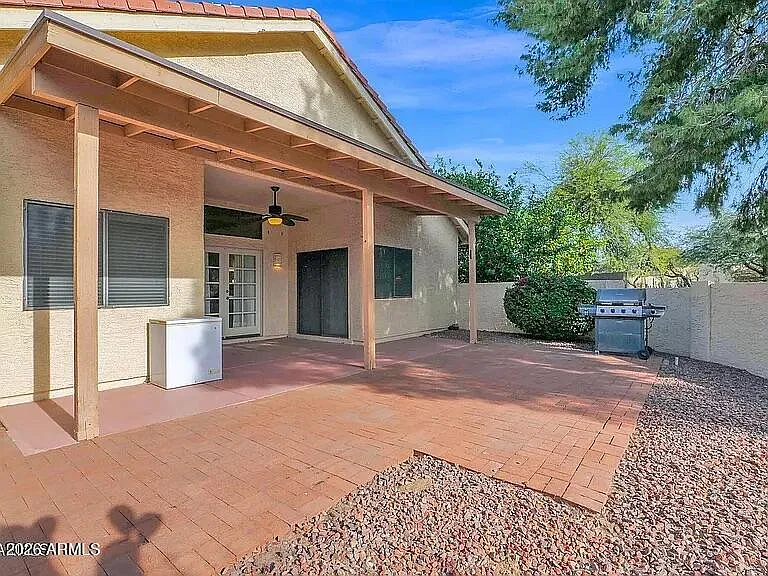 8979 E Gail Rd — Photo 24