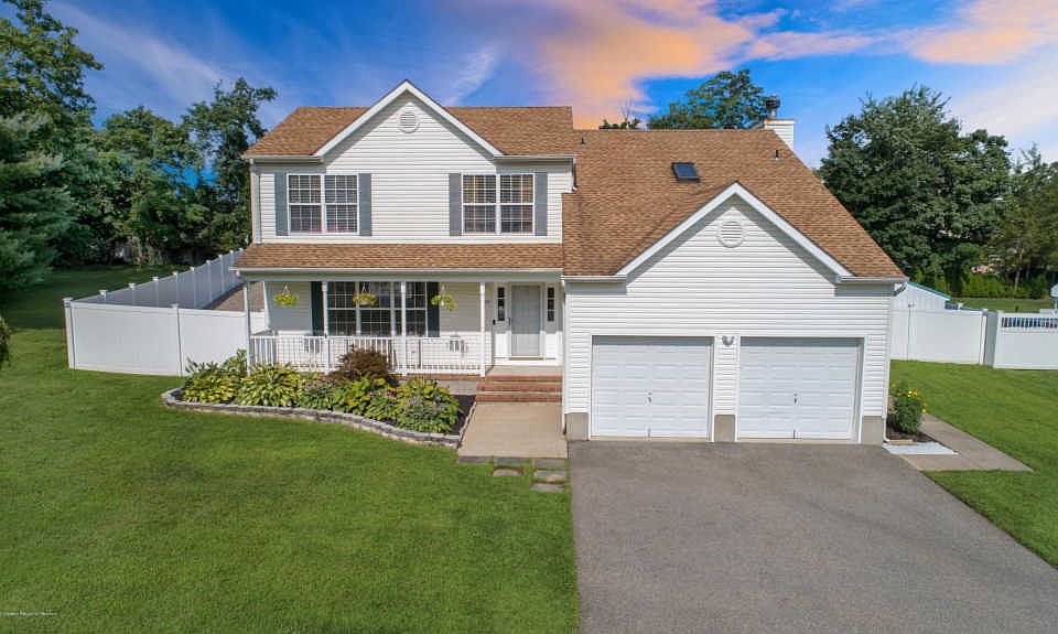 1st image of 1675 Copperfield Ln
