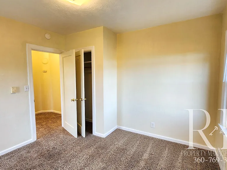 1540 N Callow Ave — Photo 11