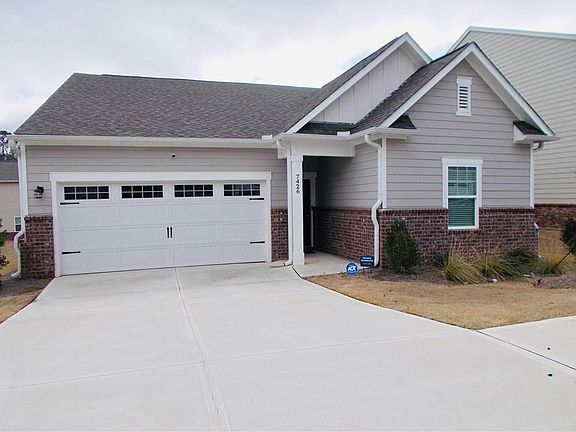 3rd image of 7426 Cranleigh St
