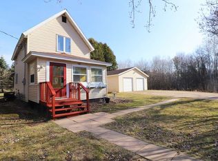 702 E Wood Ave, Wittenberg, WI 54499