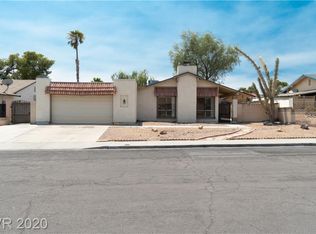 6425 Whippoorwill Way, Las Vegas, NV 89103