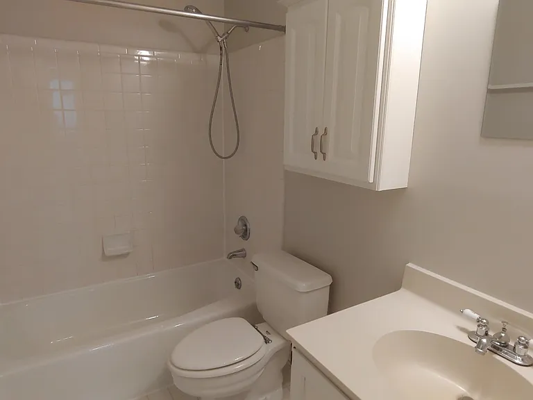 306F N Lindell Rd — Photo 11