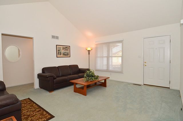 1st image of 54180 Stonebridge Dr