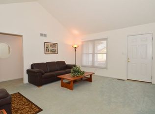 54180 Stonebridge Dr, Elkhart, IN 46514