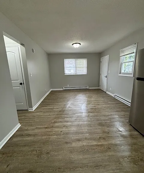 1729 Bancroft Ave — Photo 13