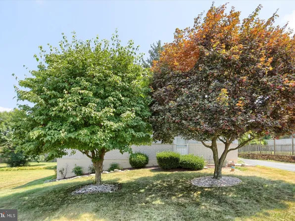 621 Blue Bell Ave, Harrisburg, PA 17112