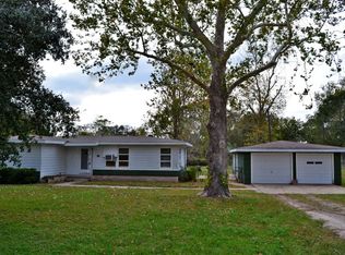 98 Gottfried Rd, Victoria, TX 77905