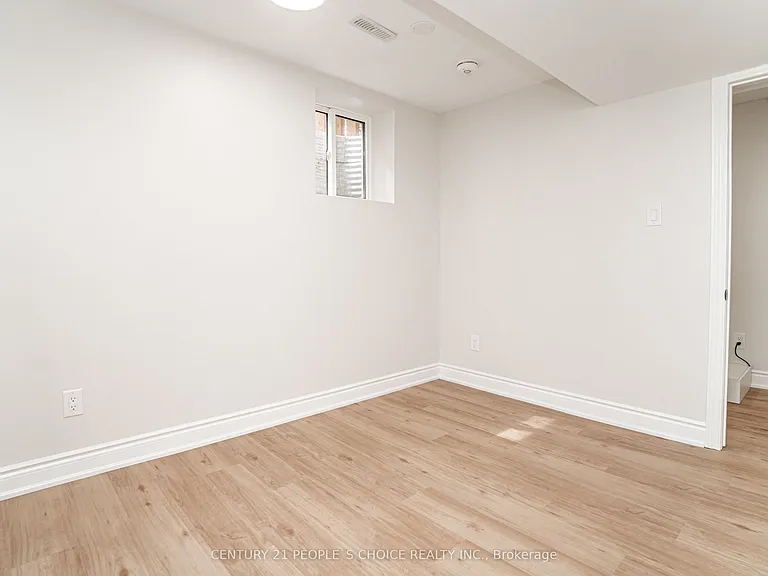 3476 Kelso Cres — Photo 19