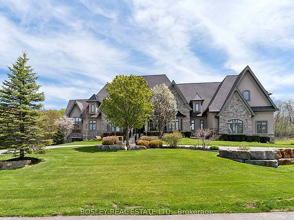 2nd image of 3325 Hollywood Ct