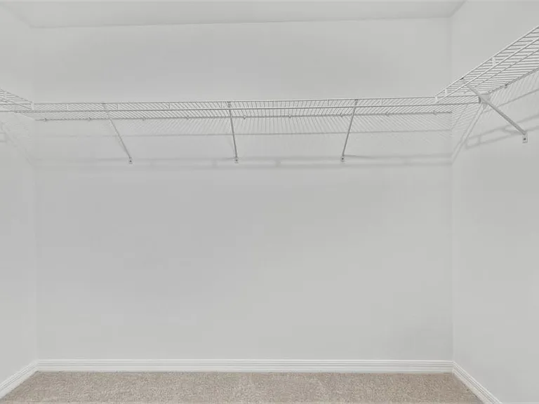 9851 Feaster Dr — Photo 41