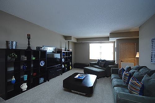 4th image of 2530 34th St E #208