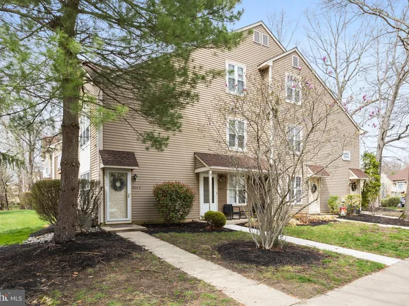 5204B Kippen Pl, Mount Laurel, NJ 08054