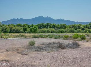 70 Sahuaro Ct, Tubac, AZ 85646