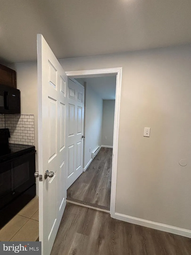 1 bed, $950 — Photo 4