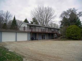 31765 Magnum Rd, Chatfield, MN 55923